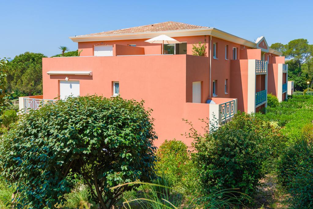 Lagrange Vacances Le Domaine Des Grands Pins Saint-Raphaël 外观 照片