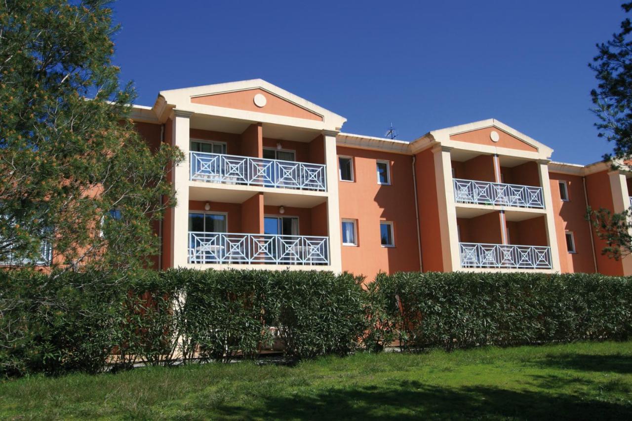 Lagrange Vacances Le Domaine Des Grands Pins Saint-Raphaël 外观 照片
