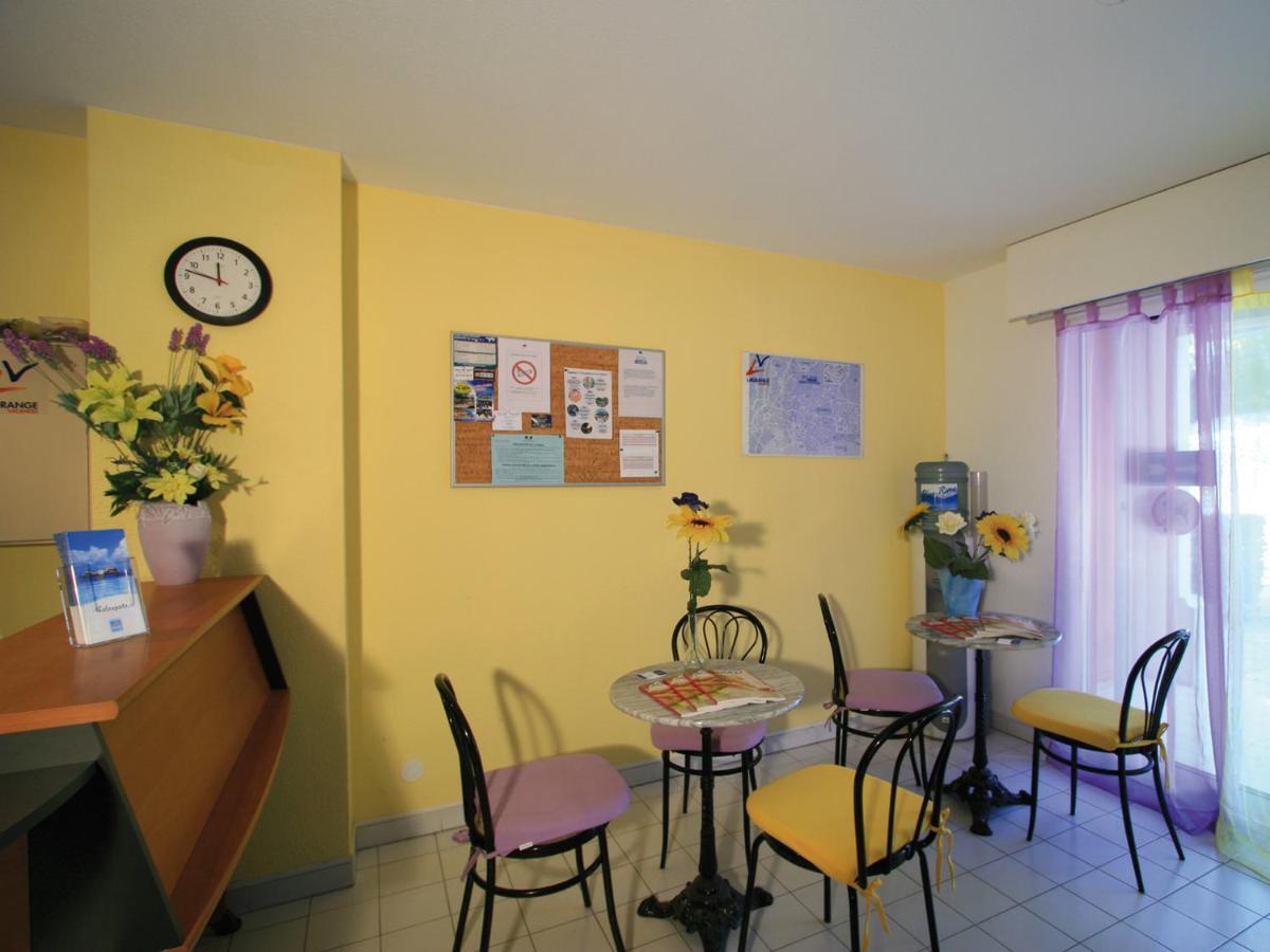 Lagrange Vacances Le Domaine Des Grands Pins Saint-Raphaël 外观 照片